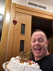 1accf169-0520-4b06-9aeb-a082924640ae