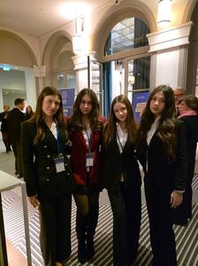 d5c4fda7-a138-421f-b066-c5a1ddb5e623