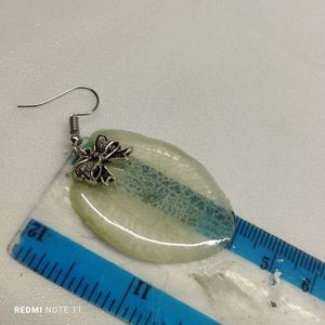 97e57b77-6e67-42ec-ba49-33d6496c7447