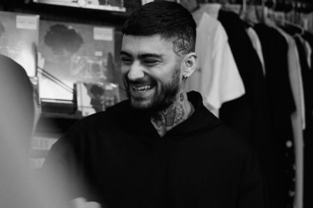 ʲᵃⁿ ⁷ˑ todαч‛s توصية ⁱⁿᵗᵉʳᵐⁱˢˢⁱᵒⁿ ᶠˡᵒʷᵉʳ　Until the flower of this love has blossomed, this heart; won’t be at peace. Give me your heart...
