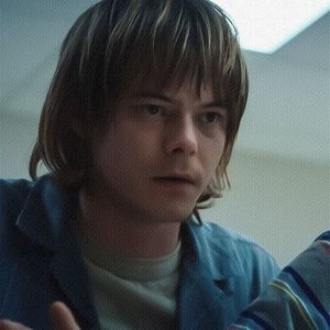 ◝❥·̩̩̥͙, Jon̤atha̤n B̤yers ᵖˡᵃʸᵉᵈ ᵇʸ  Charlie Heaton