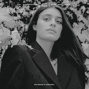 : ̗̀➛ ａｎｙａ ｃｈａｌｏｔｒａ ⬎; 　　　　　　　　　
✥ ᴇɴɢʟɪsʜ ᴀᴄᴛʀᴇss
