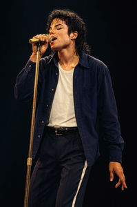 ⋆ liberian girl (bad 1987) ⋆