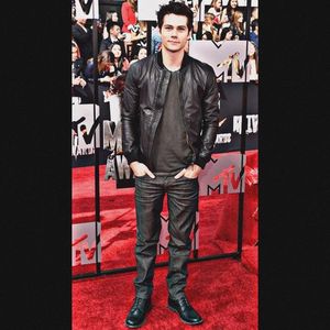 • SilentHeaven got Dylan O’Brien in black.