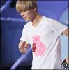 han| ^^ #H. Ăha. Acum că ai zic asta..mă simt cocalar. ;-; =)) #Hyee.
