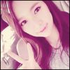 <J>. Multumesc, Jun ! :3 . :* . |ii da cutiuta lui Seob, isi strange parul cu mana tinandu-l ;;des;;