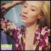 ♡ cσνєη ♡ mă surprindeți pe zi ce trece domnișoară Carlisle *râde apoi se uită cL