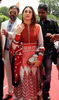 Karisma-Kapoor-in-Anarkali-at-Vibrant-Vivah-Wedding-Festival-2013