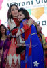 karisma-kapoor-visits-vibrant-vivah-wedding-festival-2013-1-14