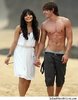 1027_zac_vanessa_splash_exc