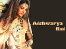 aishwarya-rai-bridal-dress-awesome-wallpaper