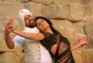 katrina-kaif-in-teri-ore-singh-is-king