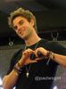 Heii inima mea <3 =)) Ce faci ? :> *se aseaza pe canapea*