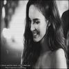☇qǝɐnʇıɟnๅ❦pısɐsʇǝɹ`.; offff. ;o3 #mănâncă bombonelele şi râde, îşi sprijină -cl