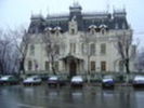 120px-Cretzulescu_palace[1]