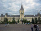 120px-Iasi_cultural_palace[1]