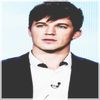 █ ▄→ clk -se uită urât la ea- dacă îţi dau una ştii cum te lipesc de perete? dacă până
