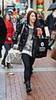 miley-cyrus_COM_ShoppinginDublin_17Dec2009_14