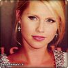 ☼ - Zoe! *big hug* mi a fost dor de tine. Ai pătrăţele măcar?#alaric
