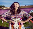 ✿ - *aplauda dupa ce se pune dorinta* La multi ani! :X