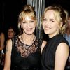 Dakota-Johnson-interdit-a-ses-parents-d-aller-voir-50-Shades-of-Grey_visuel_article2