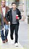 nick-jonas-sips-on-starbucks-05