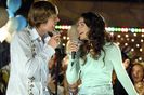 2006_high_school_musical-Zac-Efron-hudgens-hd-desktop-wallpaper-screensaver-background