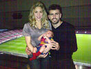 1363180842_shakira-gerard-pique-milan-lg