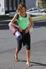 jessica-alba-at-yoga-class-in-los-angeles-front-1-front-fullsize