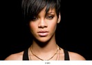 Rihanna_2009_LG