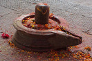 004Shiva_lingam[1]