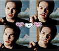 * isi pune mainile in sold si se duce la elena. * ; ai lotiune?#elena ; clk