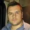 - clk *deschide geamul, vin niște asistente și ii curăță pz de vo:ma, apoi se