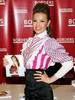 Thalia+Promotes+New+Book+Borders+fCcAnoTfN5kl