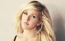 1,65 m: Ellie Goulding