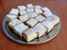 Plăcintă cu brânză dulce si cocos