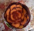 Prajitura rasturnata cu piersici si caramel