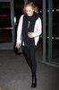 margot-robbie-airport-style-jfk-airport-in-new-york-city-2-21-2016-1