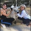 15.10 ·♡ ❝@kyliejenner: A chicken!!!!!❞