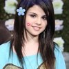 Selena_Gomez_1242827054_1