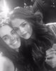 ╰　·•suoıʇuəʇuı̈❣͠ᶜ͠͠ʳ͠͠ᵘ͠͠ᵉ͠ˡ͠.; Nu, ar trebui să te las să te speli cu Perrie pe cap :). Se jucau