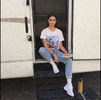 6.04 ·♡ ❝@maiamitchell: Today’s look is Disneyland mum.❞