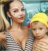 3DB7E8BB00000578-4262308-Carnival_Candice_Swanepoel_got_in_the_spirit_on_Sunday_as_she_an-a-164_1488