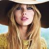 Taylor Swift - Taylor Hastings