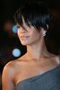 Short-bob-haircut-from-Rihanna-1[1]