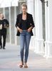 karlie-kloss-vogue-15feb17-09