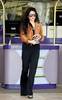 vanessa-hudgens_net-atdrycleanshop-15jan10-008