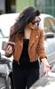 vanessa-hudgens_net-atdrycleanshop-15jan10-020