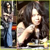 vanessa-hudgens-breakfast-beauty