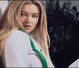 ▰ Astrid S has ̤̤̤̤̤̤̤̤̤0̤1̤ votes.